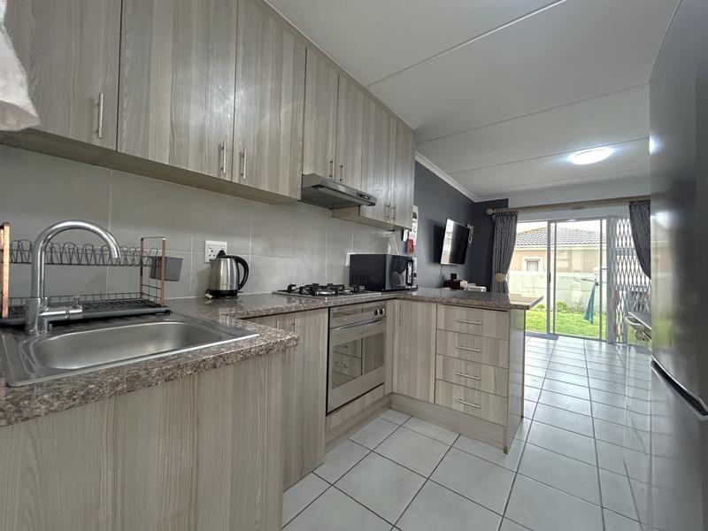 2 Bedroom Property for Sale in Muizenberg Western Cape